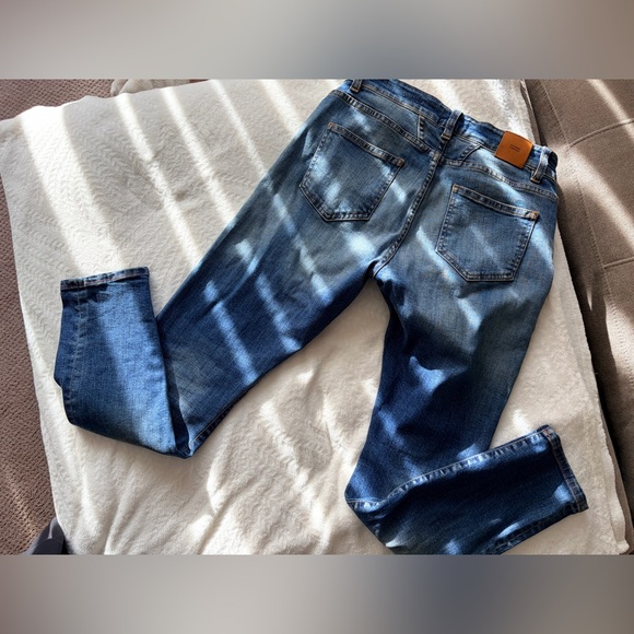 Closed Baker Blue Denim Jeans - Picture 2 of 4